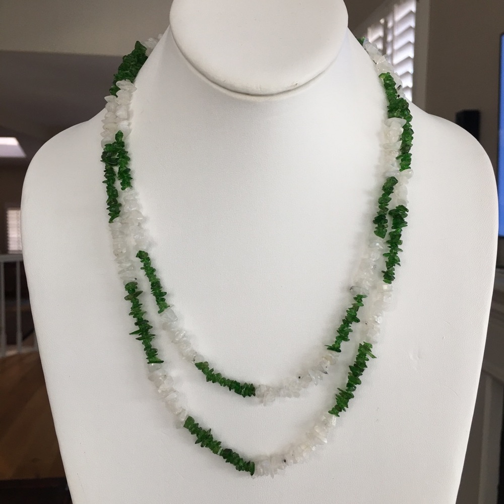 Moonstone & chrome diopside bead necklace